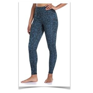 Colorfulkoala Women's High Waisted Yoga Pants 7/8 Length Leggings w/Pockets